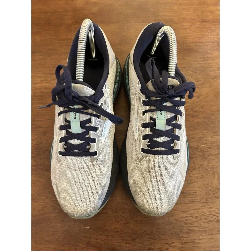 Size 8.5 B Brooks Adrenaline GTS 22 Low Grey Peacoat Women's Running Shoes